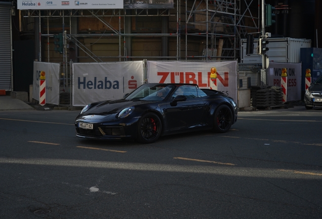 Porsche 992 Carrera GTS Cabriolet