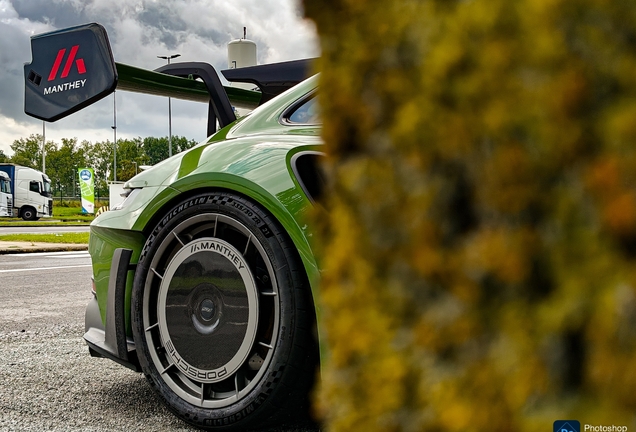 Porsche 992 GT3 RS Weissach Package Manthey Racing