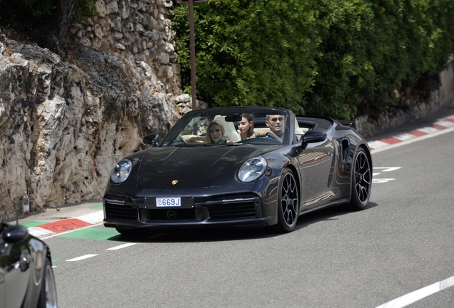 Porsche 992 Turbo Cabriolet