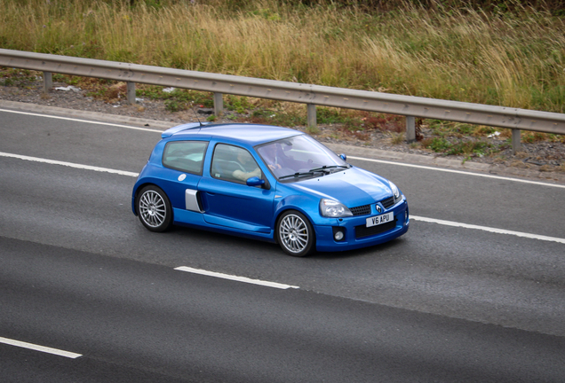 Renault Clio V6 Phase II