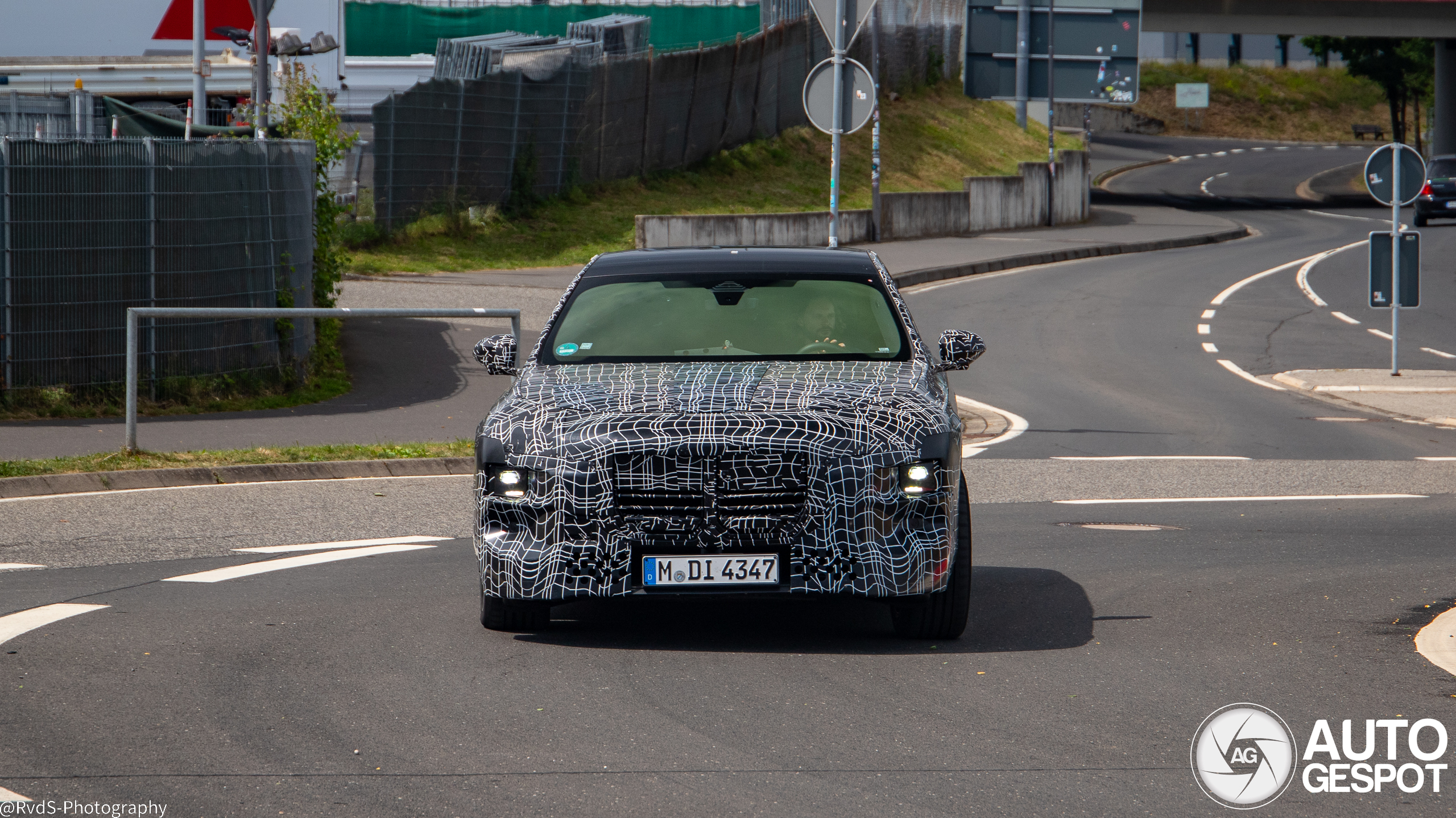 BMW 7 Series G70 2026