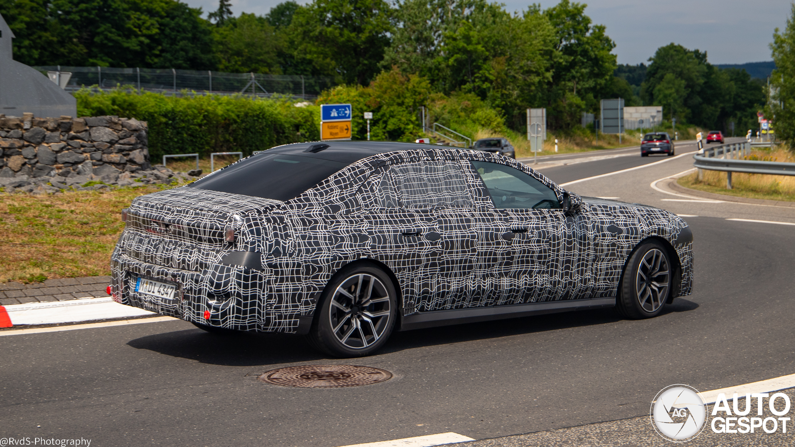 BMW 7 Series G70 2026