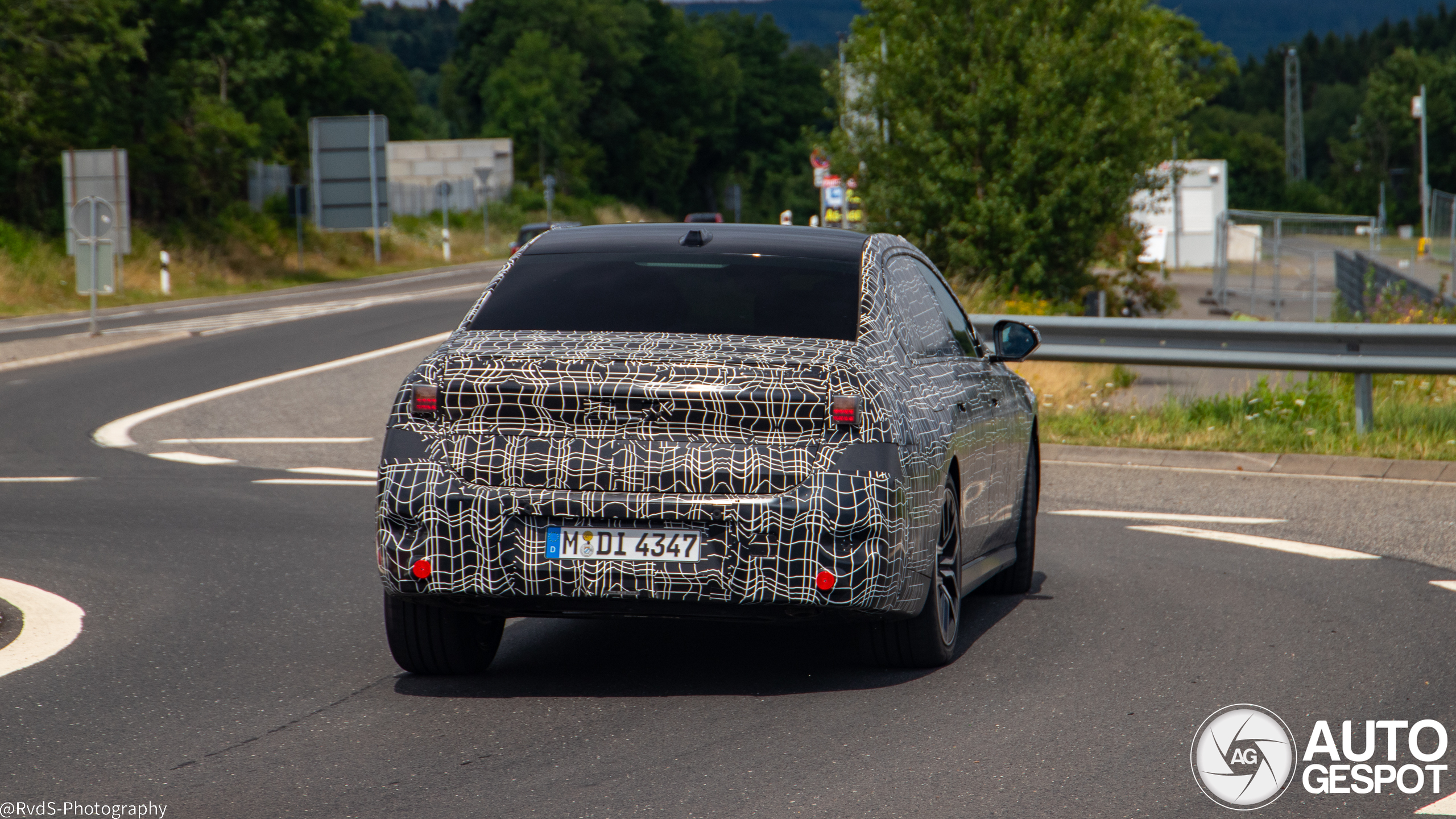 BMW 7 Series G70 2026