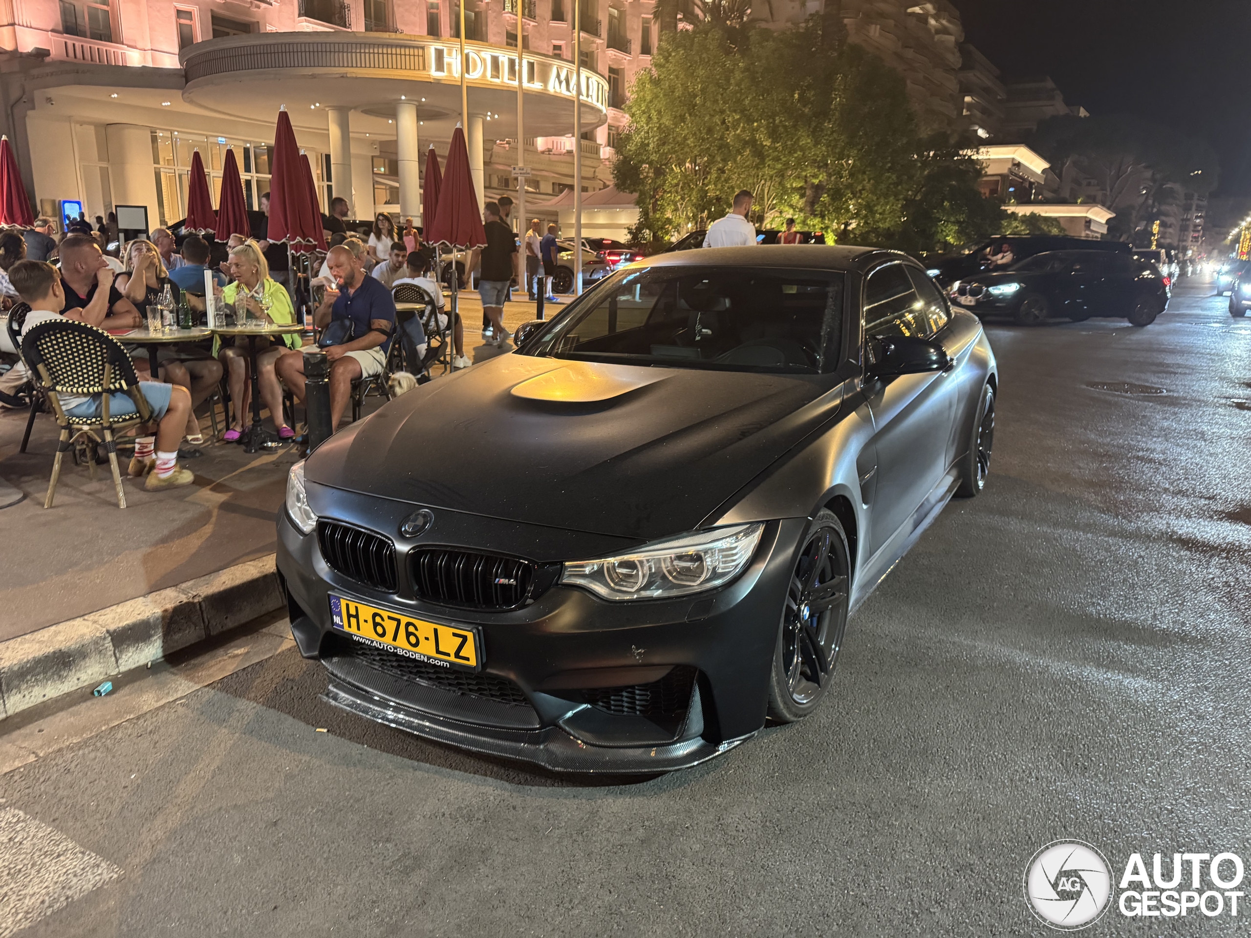 Aan deze BMW schort nogal wat