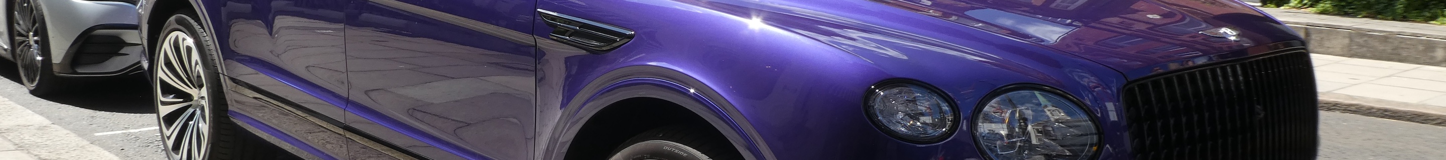 Bentley Bentayga Azure EWB