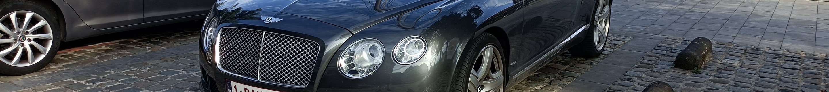 Bentley Continental GTC 2012