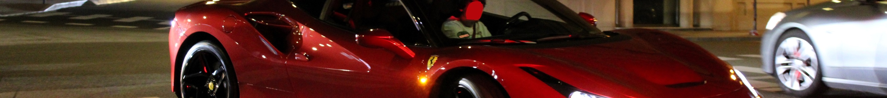 Ferrari F8 Tributo