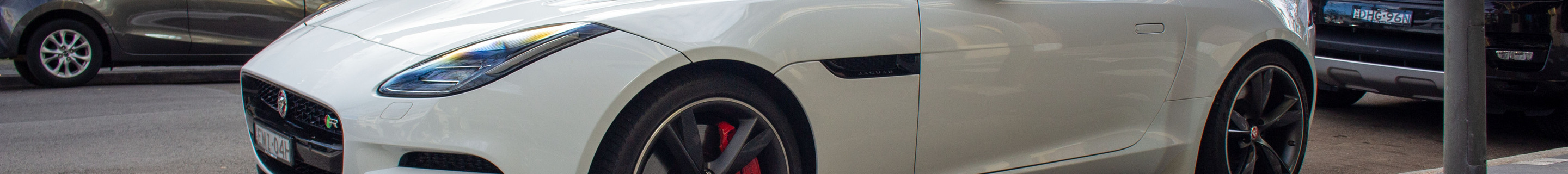 Jaguar F-TYPE R Coupé 2017