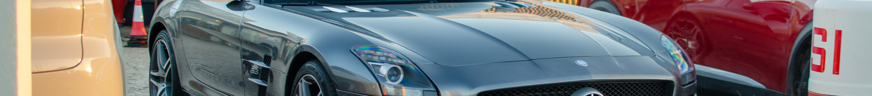 Mercedes-Benz SLS AMG