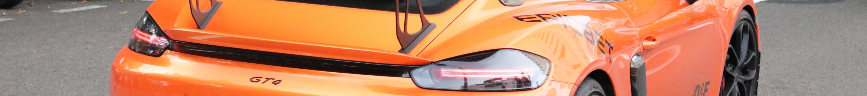 Porsche 718 Cayman GT4