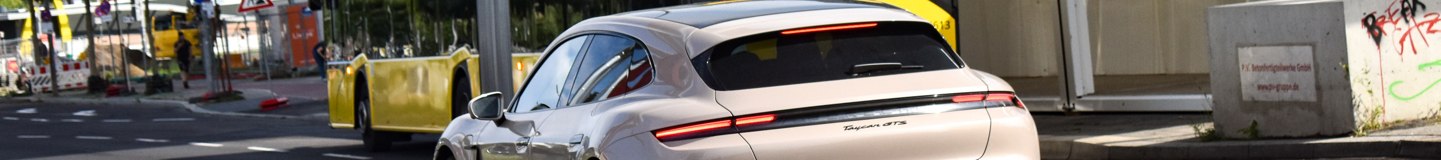 Porsche Taycan GTS Sport Turismo MkI