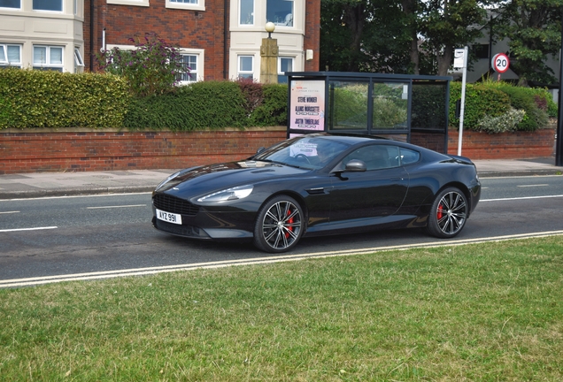 Aston Martin DB9 2013