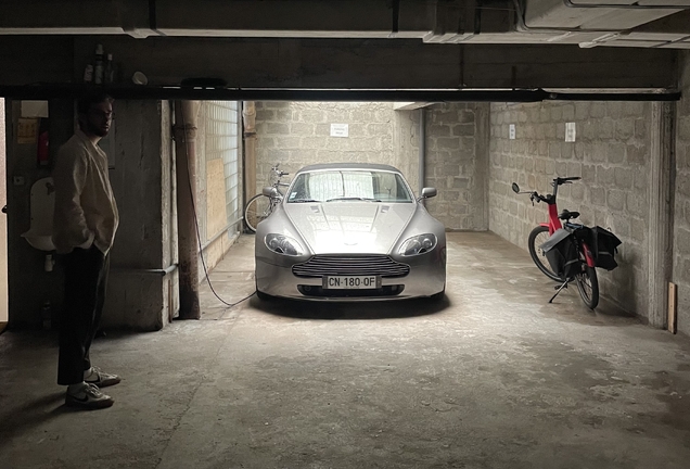 Aston Martin V8 Vantage Roadster