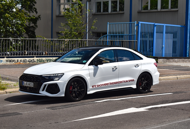 Audi RS3 Sedan 8Y