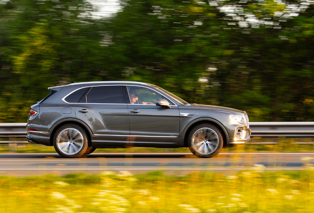 Bentley Bentayga Azure