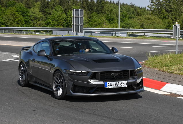 Ford Mustang Dark Horse 2024