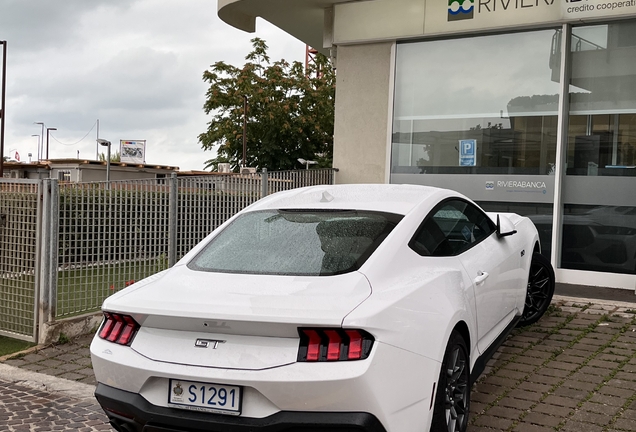 Ford Mustang GT 2024