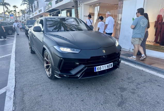Lamborghini Urus Performante