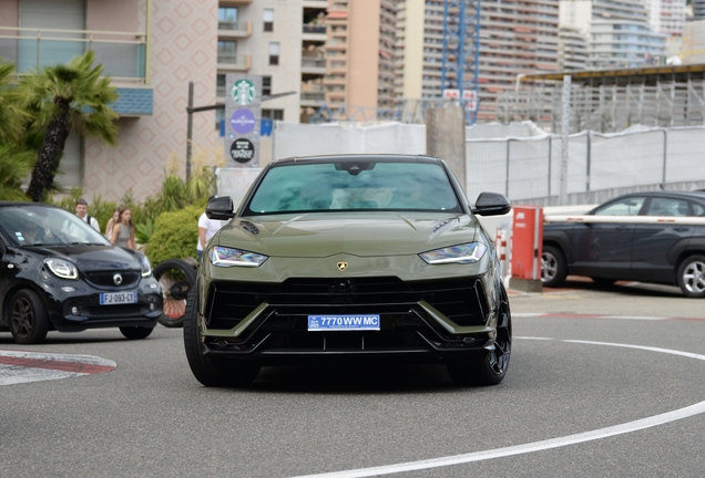 Lamborghini Urus Performante