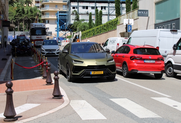 Lamborghini Urus Performante