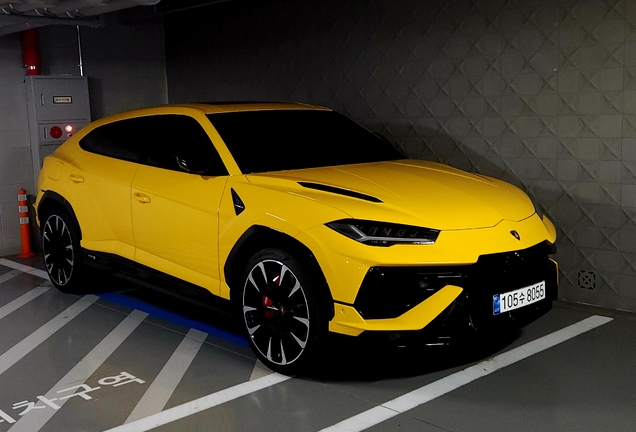 Lamborghini Urus S
