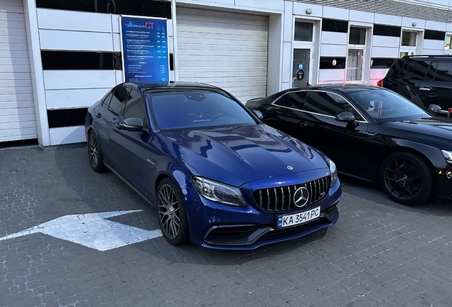 Mercedes-AMG C 63 W205