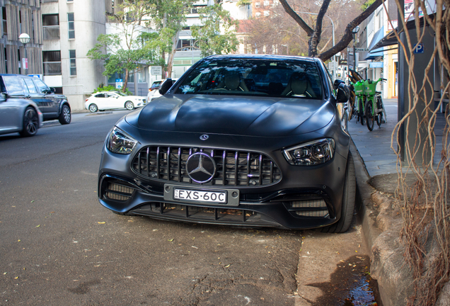 Mercedes-AMG E 63 S W213 Final Edition