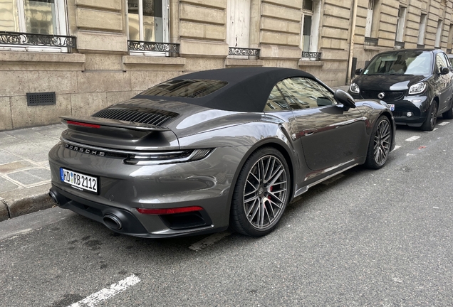 Porsche 992 Turbo Cabriolet