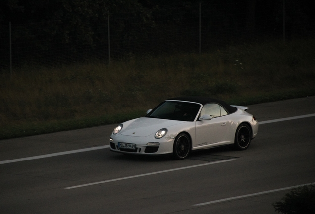 Porsche 997 Carrera 4 GTS Cabriolet