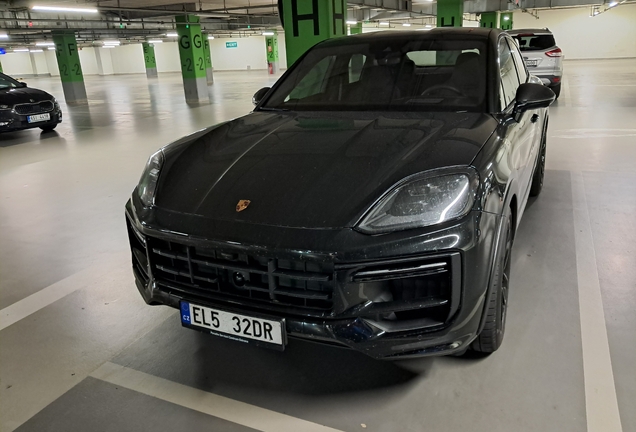Porsche Cayenne Coupé Turbo E-Hybrid