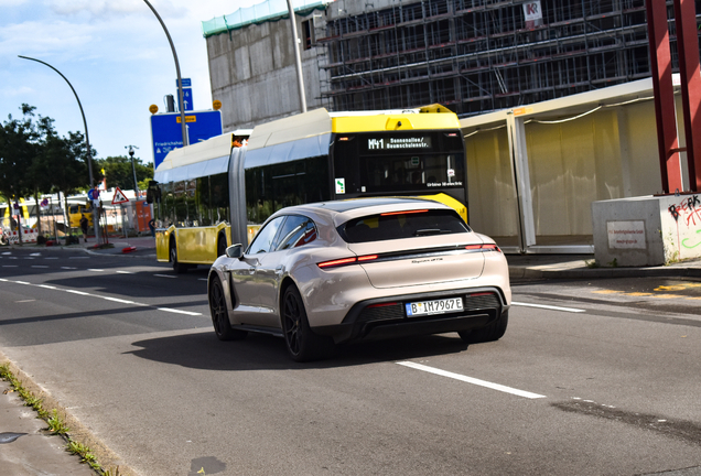 Porsche Taycan GTS Sport Turismo