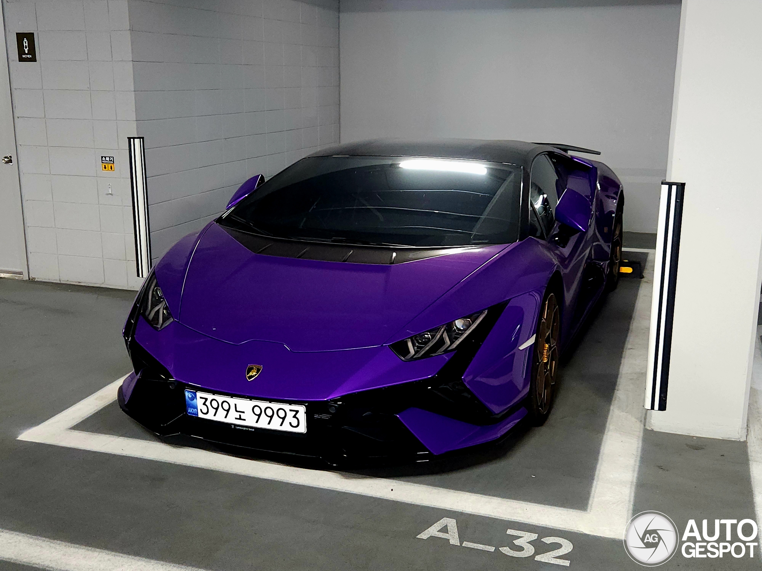 Lamborghini Huracán LP640-2 Tecnica