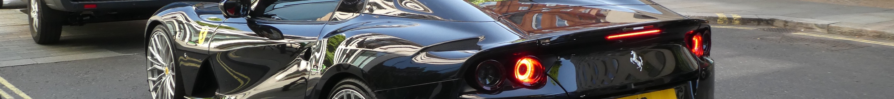 Ferrari 812 GTS