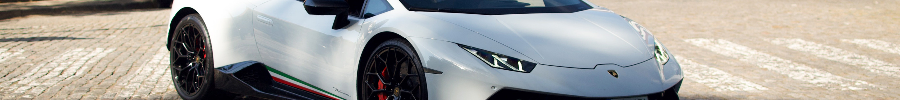 Lamborghini Huracán LP640-4 Performante