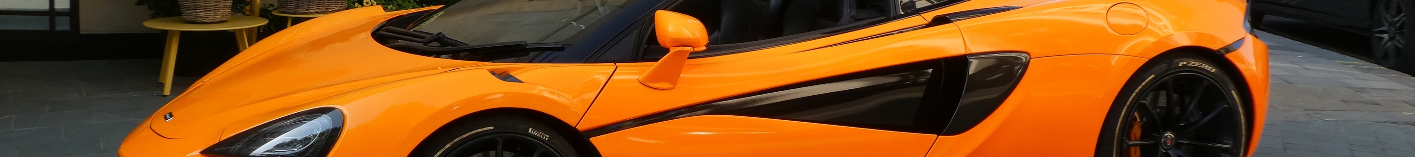 McLaren 570S Spider