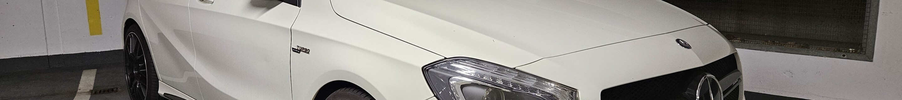 Mercedes-Benz A 45 AMG
