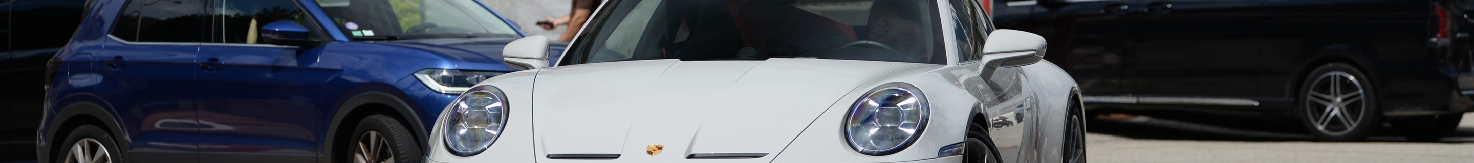 Porsche 992 GT3 Touring MkI
