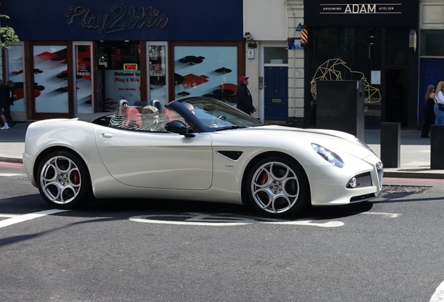 Alfa Romeo 8C Spider