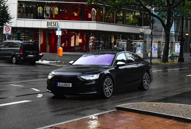 Audi S8 D5
