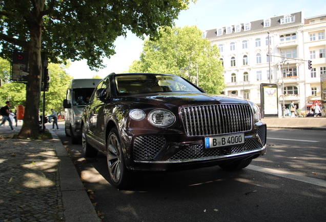 Bentley Bentayga Azure 2024