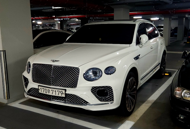 Bentley Bentayga V8 2021
