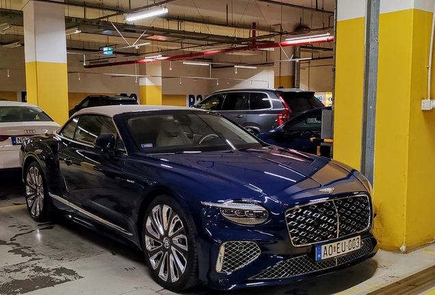 Bentley Continental GTC Mulliner 2025