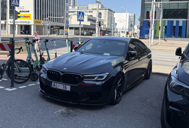 BMW M5 F90