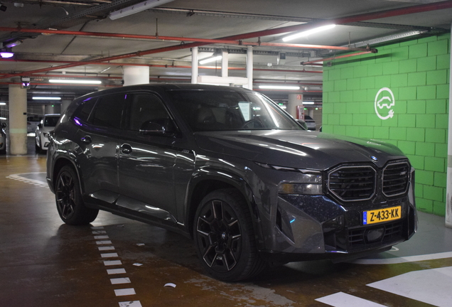 BMW XM G09