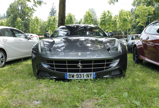 Ferrari FF