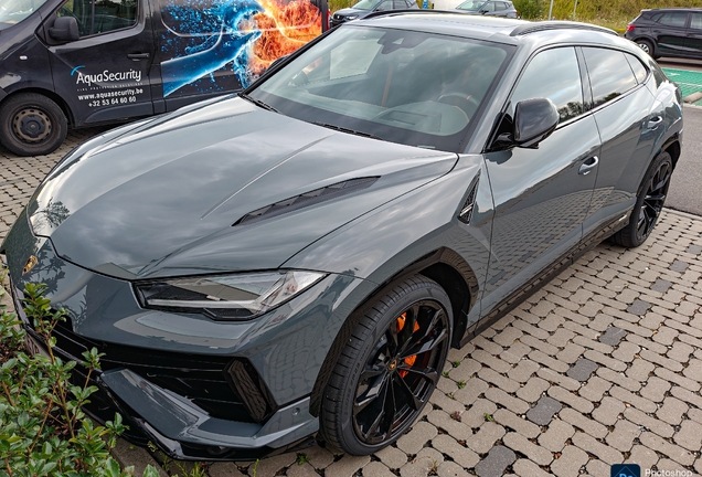 Lamborghini Urus S