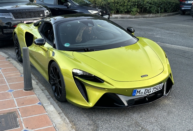 McLaren Artura Spider