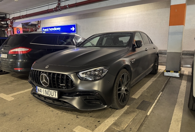 Mercedes-AMG E 63 S W213 Final Edition