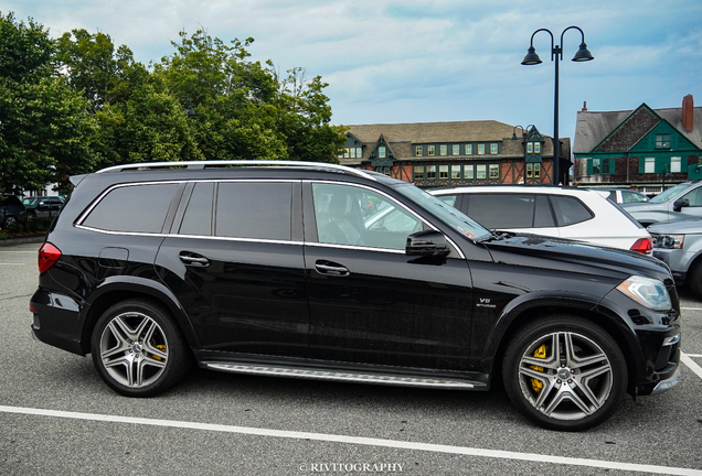 Mercedes-Benz GL 63 AMG X166
