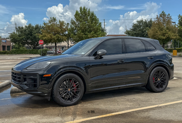 Porsche 9YA Cayenne GTS MkII